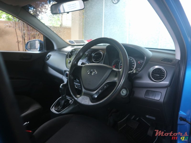 2019' Hyundai i10 photo #2