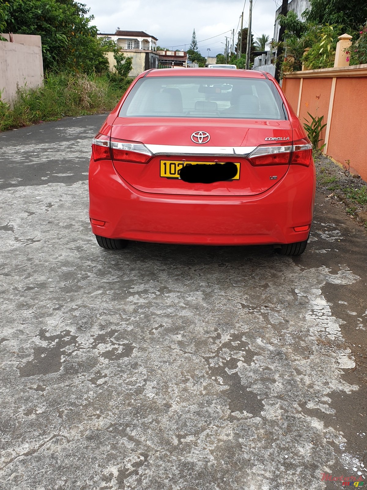 2017' Toyota Corolla photo #2