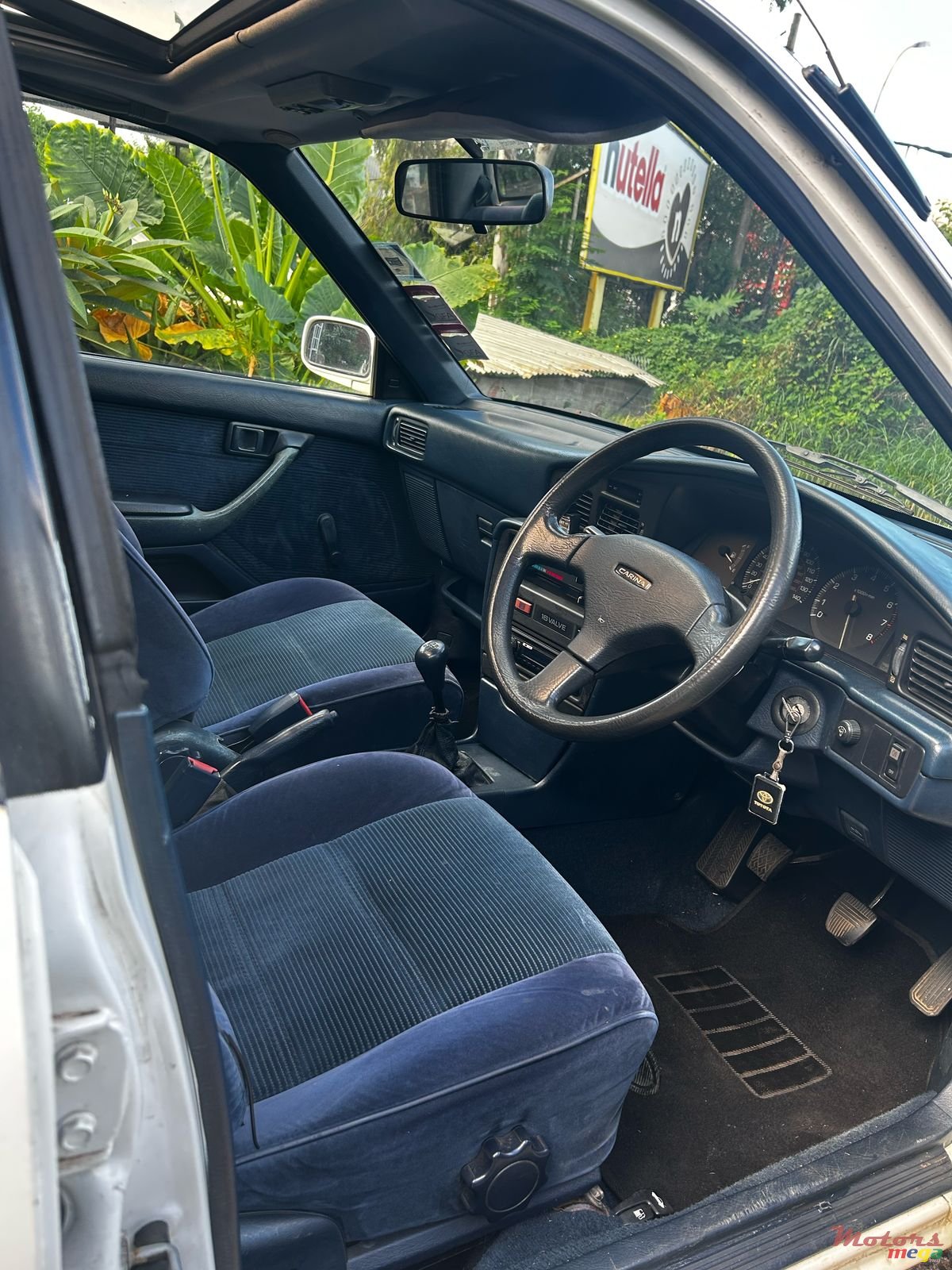 1989' Toyota Carina photo #2
