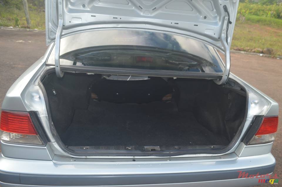 1999' Nissan Sunny photo #4