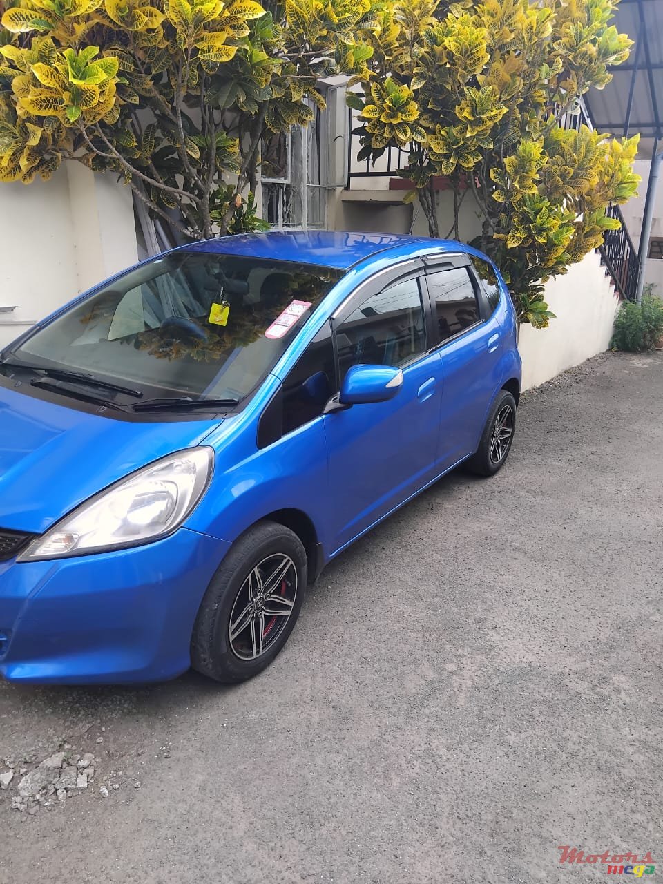 2011' Honda Fit photo #2