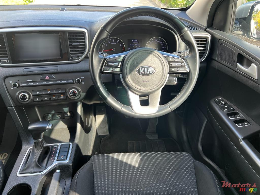 2019' Kia Sportage photo #5