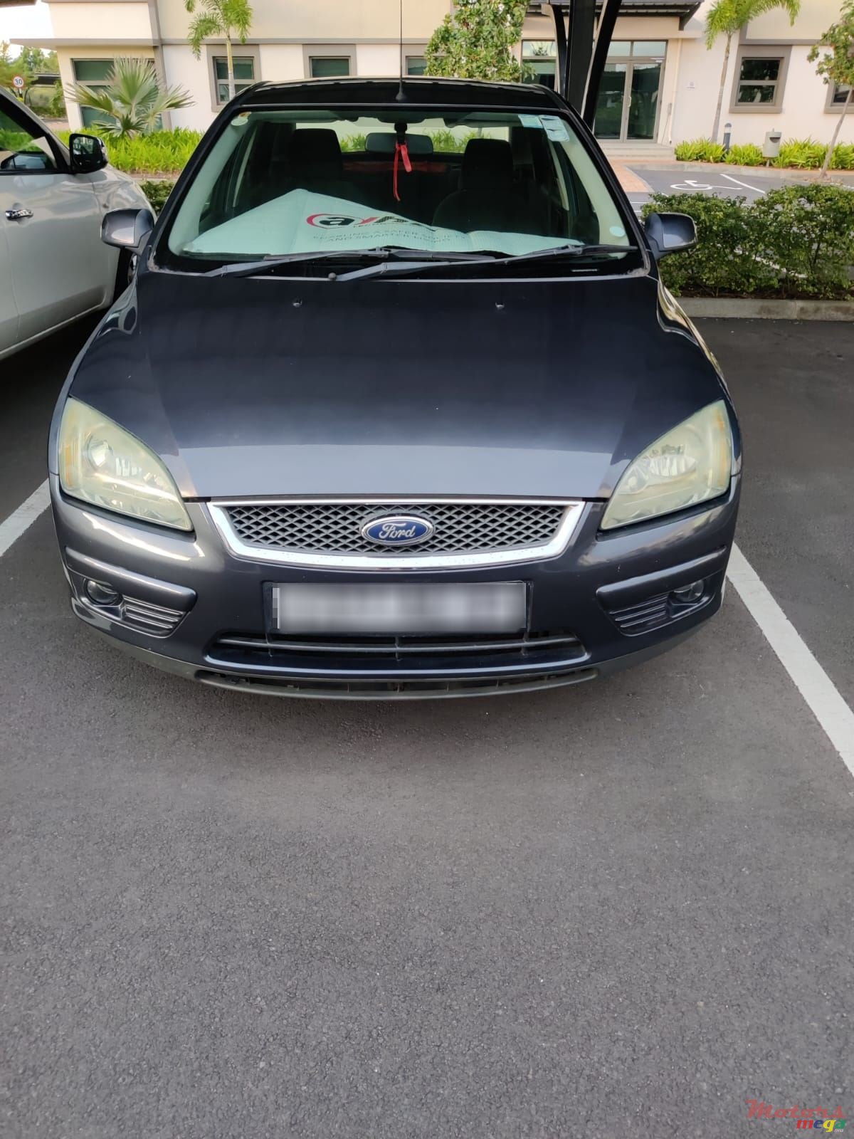 2007' Ford Focus photo #1