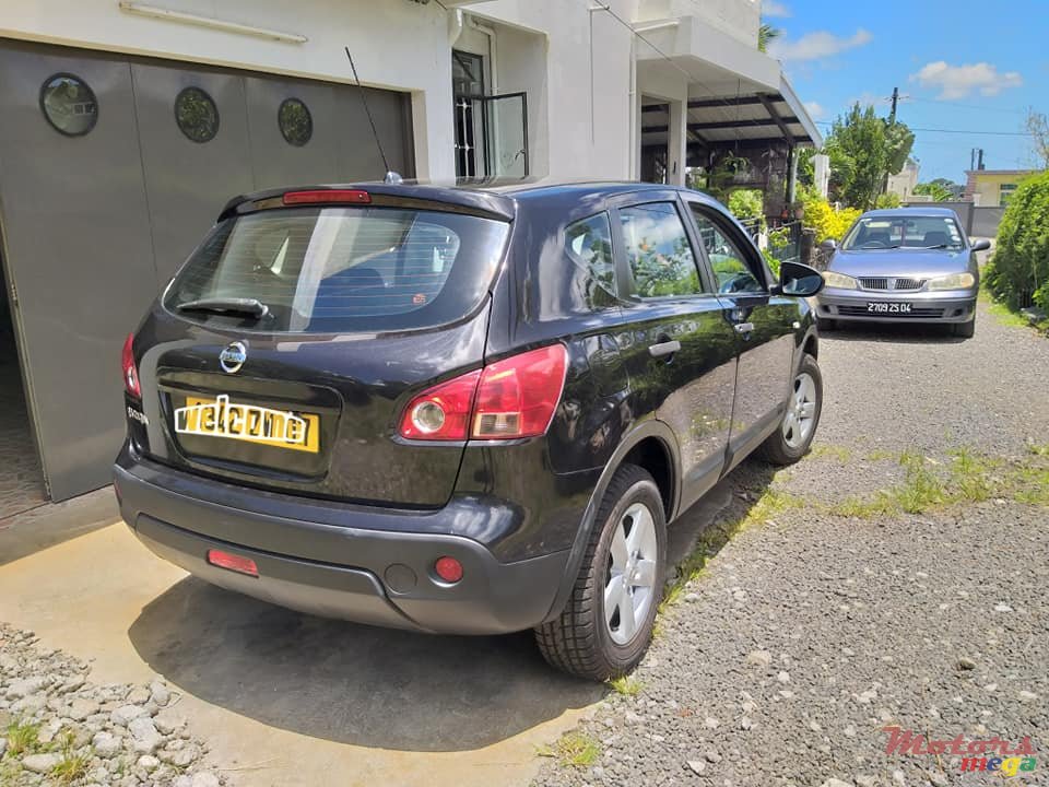 2007' Nissan Qashqai 1.6L photo #2