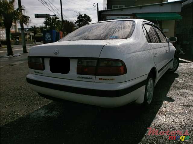 1995' Toyota Corona photo #2