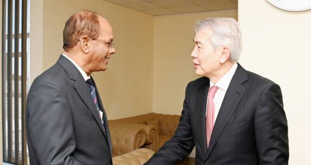 Ajay Gunness and Lim Ming Yan