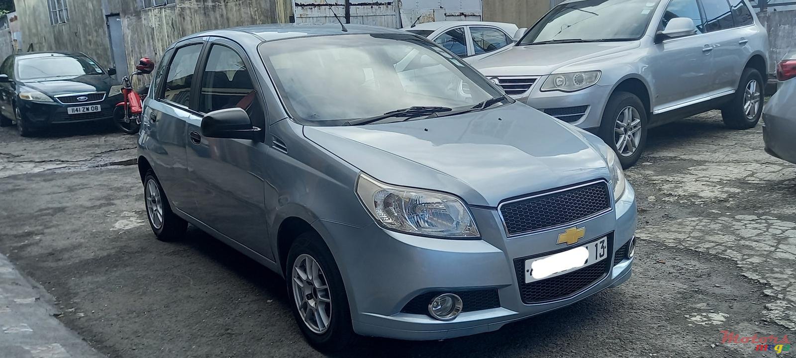 2013' Chevrolet Aveo photo #2