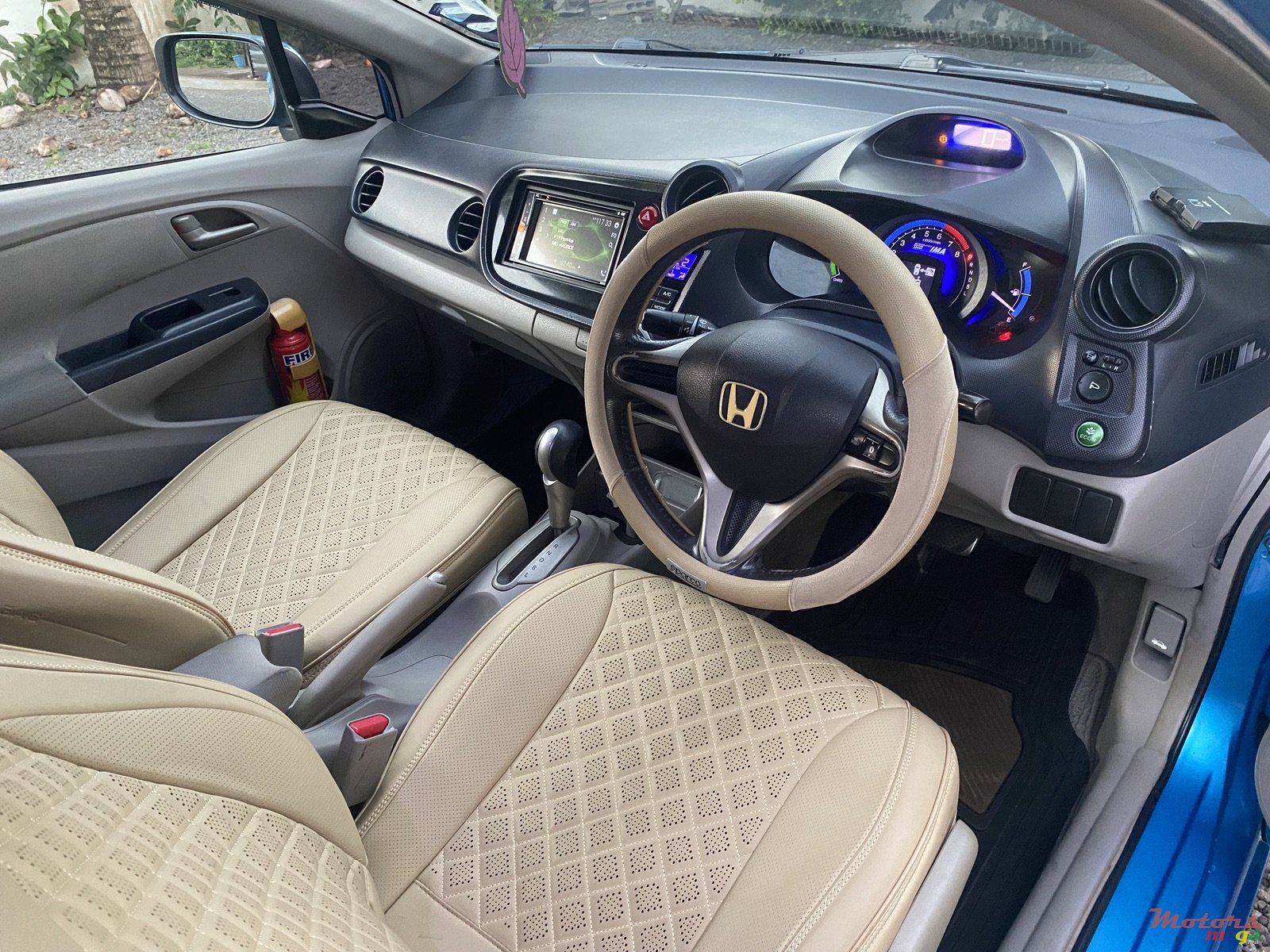 2009' Honda Insight photo #7