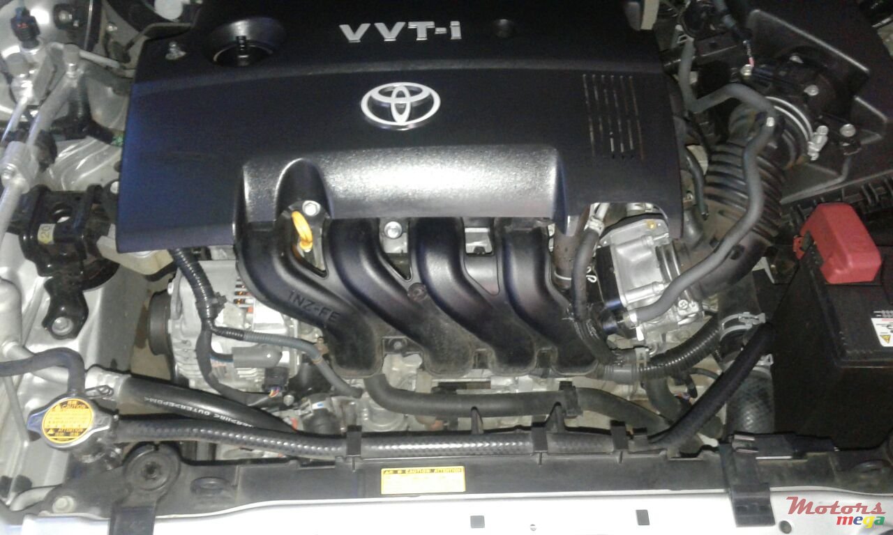 2009' Toyota Axio photo #6