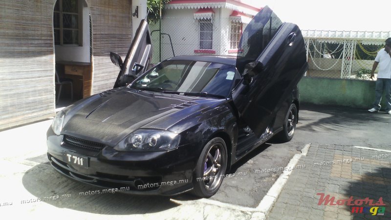 2004' Hyundai photo #4