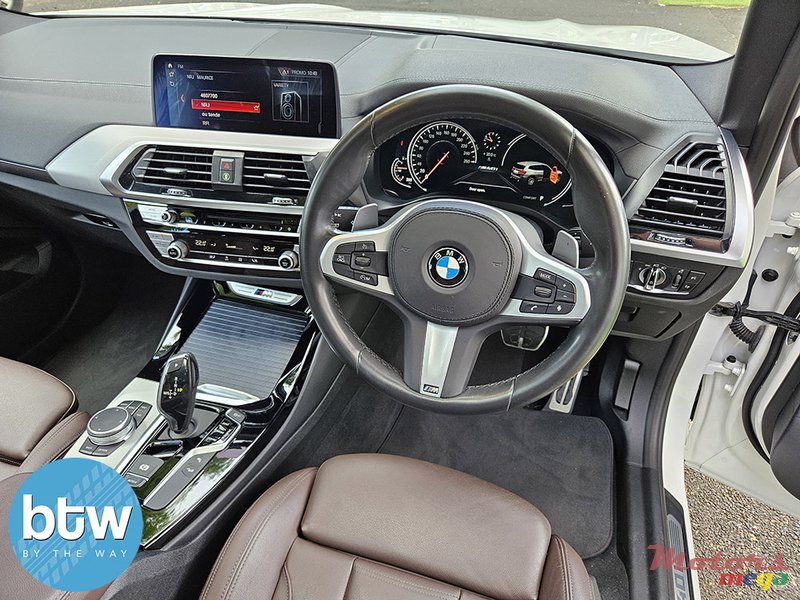 2019' BMW X3 photo #7