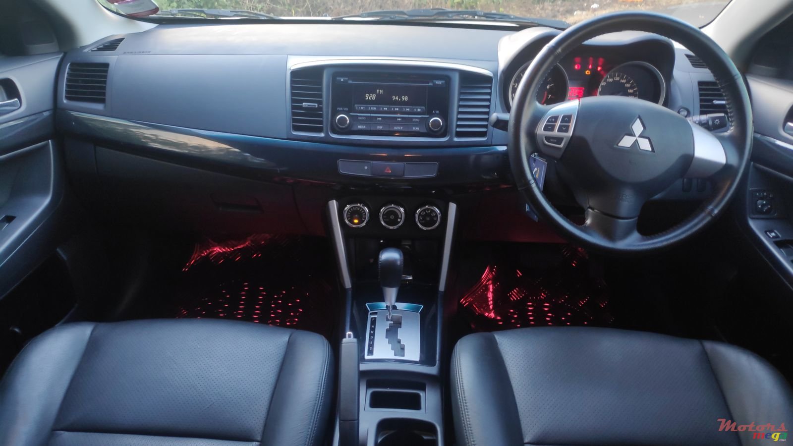 2016' Mitsubishi Lancer X photo #3