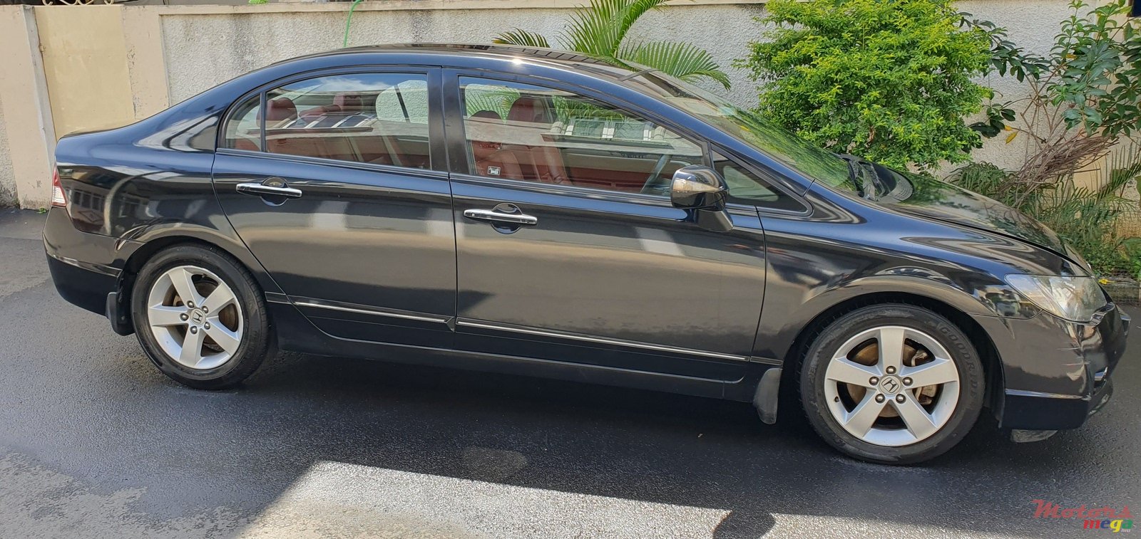 2009' Honda Civic FD photo #3