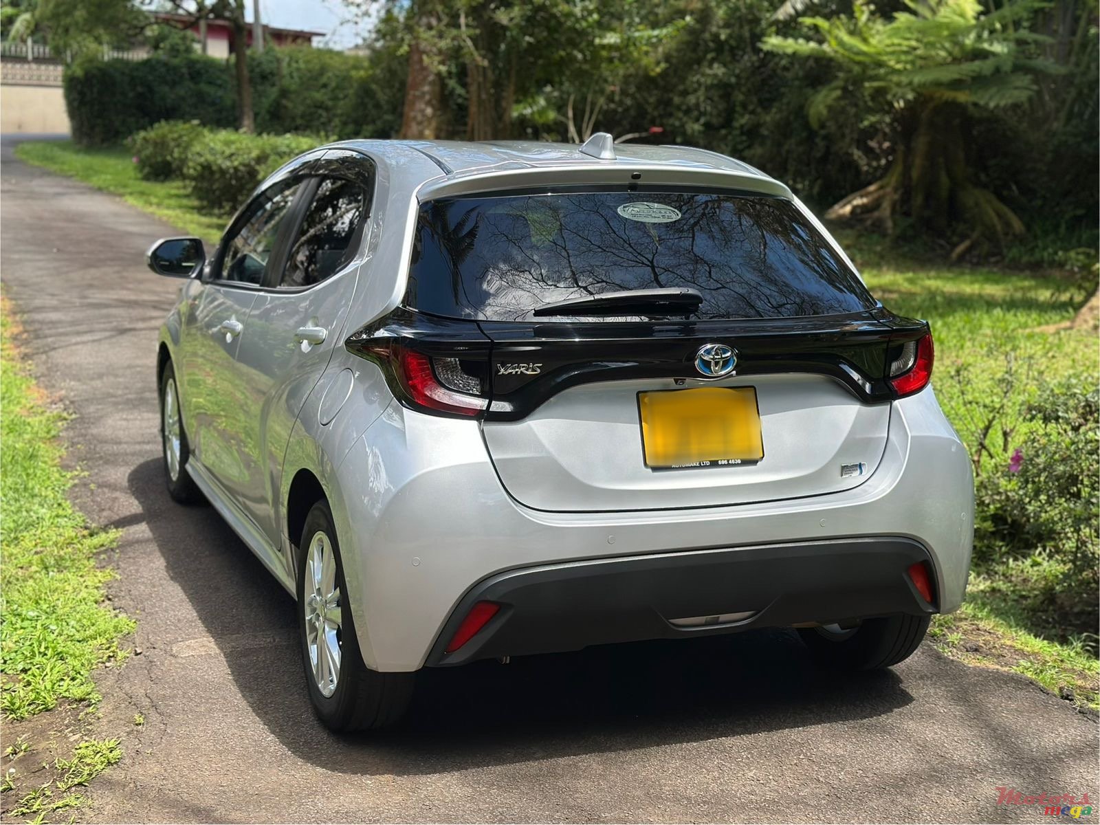 2021' Toyota Yaris photo #4