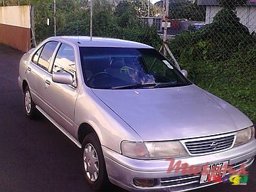 1996' Nissan Sunny photo #1