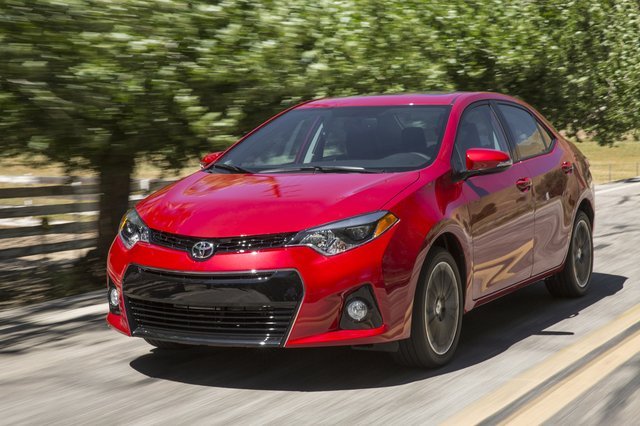 2014 Toyota Corolla Debuts with More Power, Interior Space