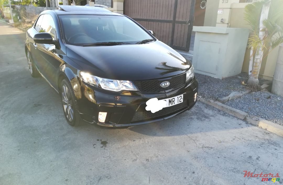 2012' Kia Cerato Koup photo #1