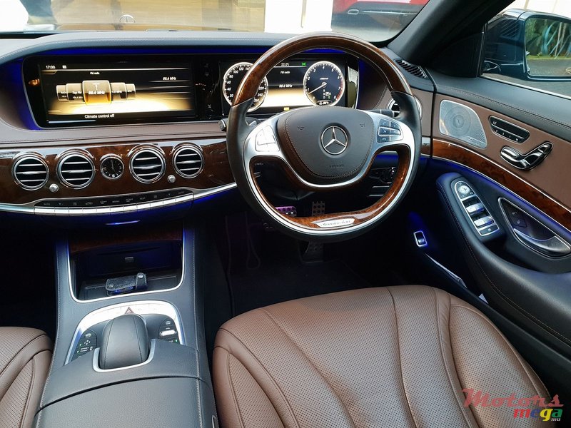 2013' Mercedes-Benz S-Class photo #6