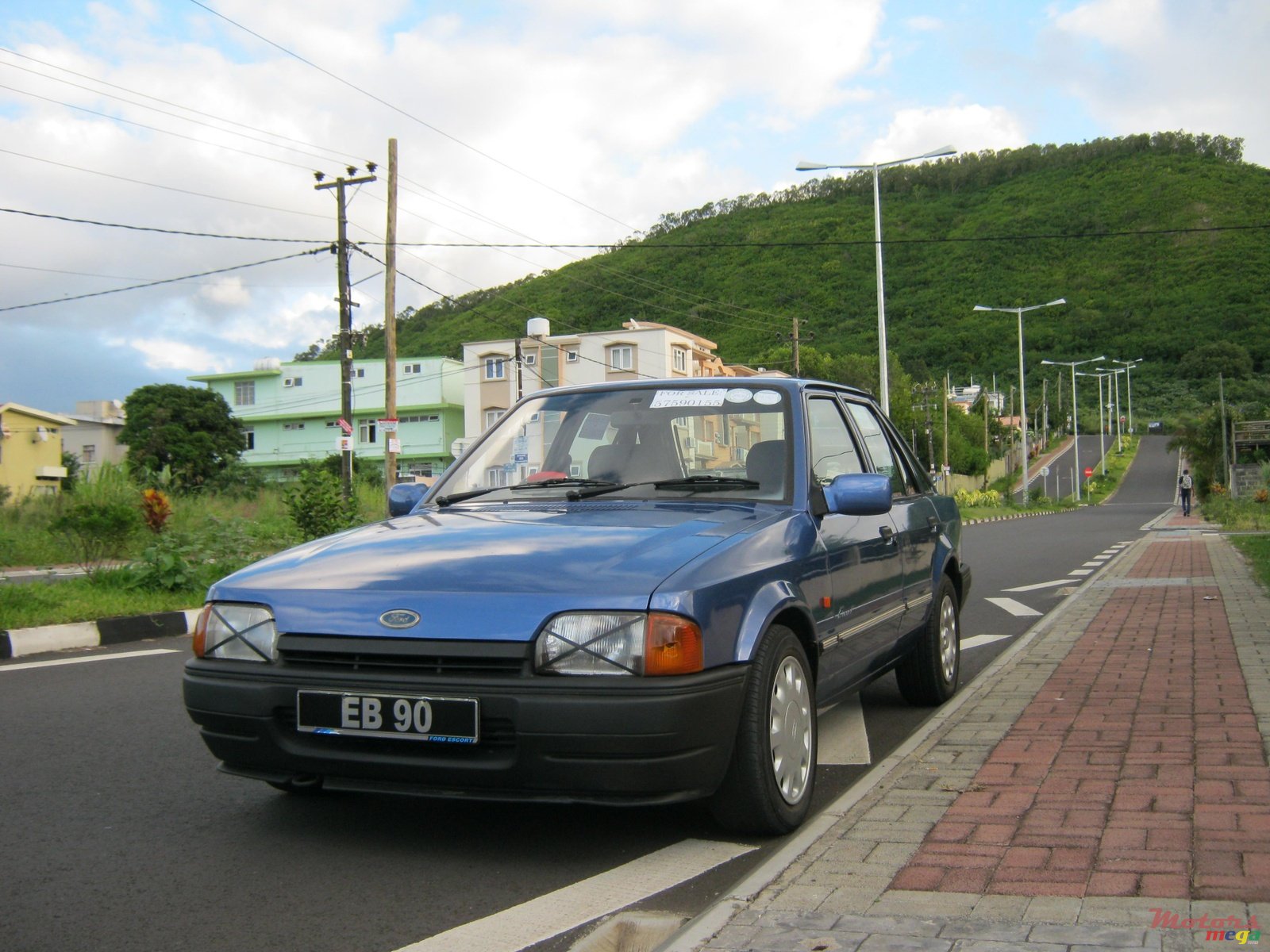 1990' Ford Escort mark 4 photo #2