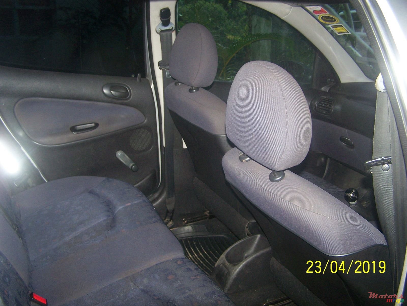 2001' Peugeot 206 None photo #3