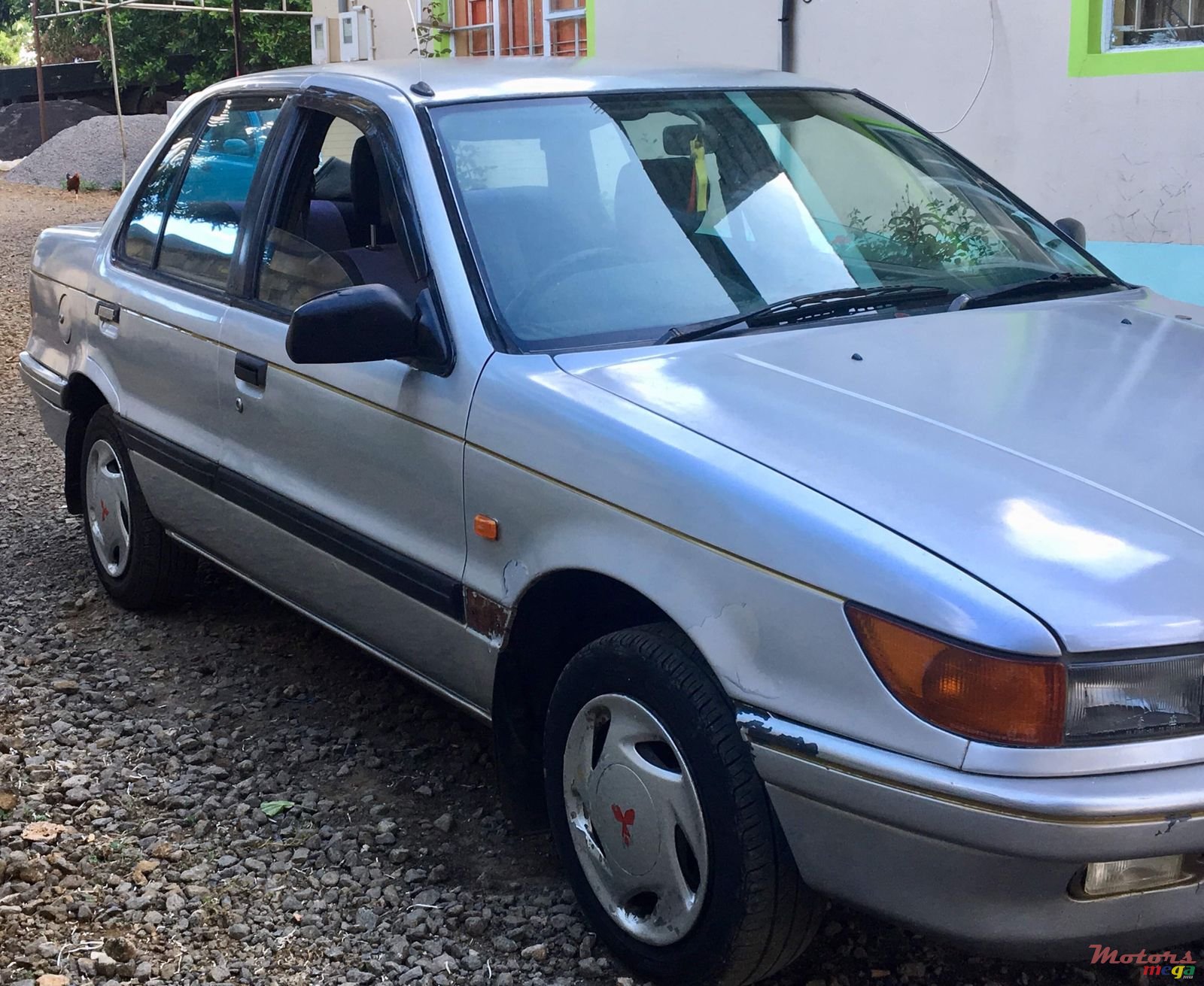 1990' Mitsubishi Lancer photo #3