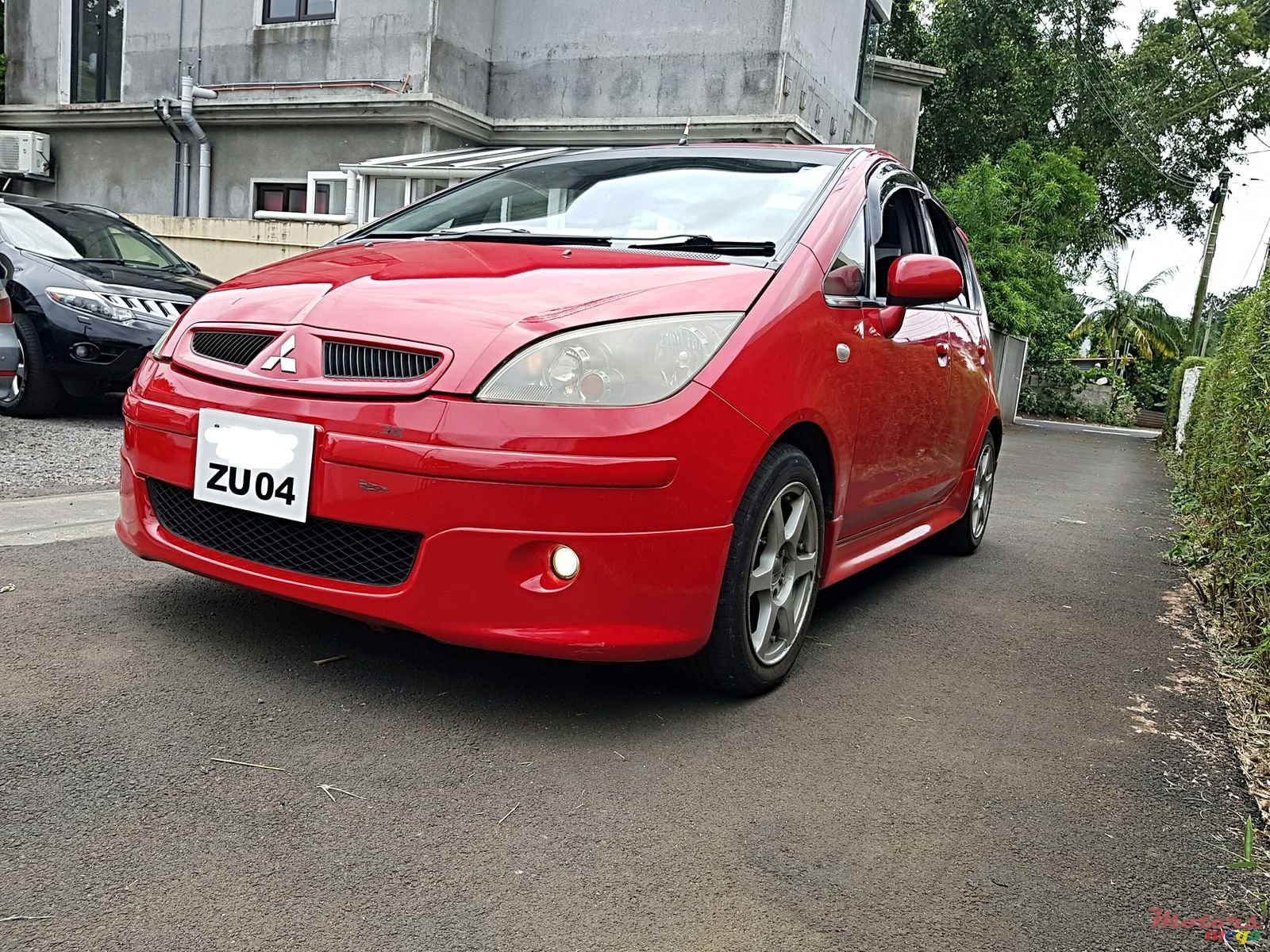 2004' Mitsubishi Colt Automatic photo #3