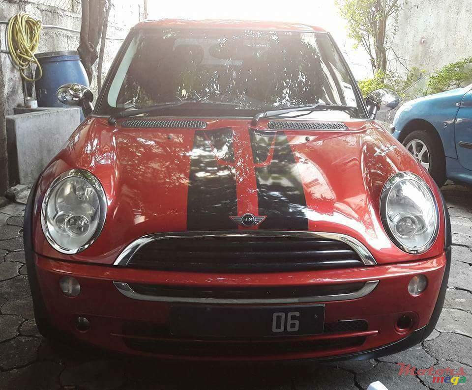 2006' MINI photo #1