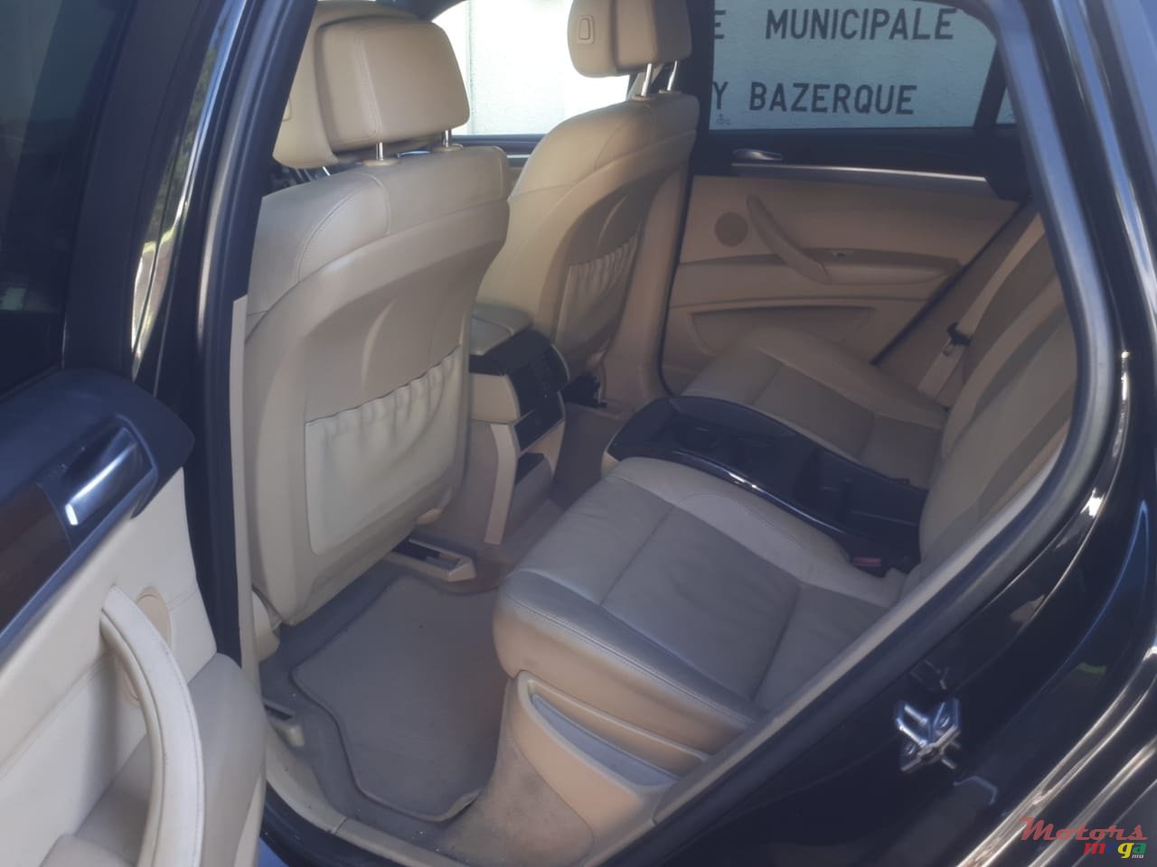 2010' BMW X6 photo #5