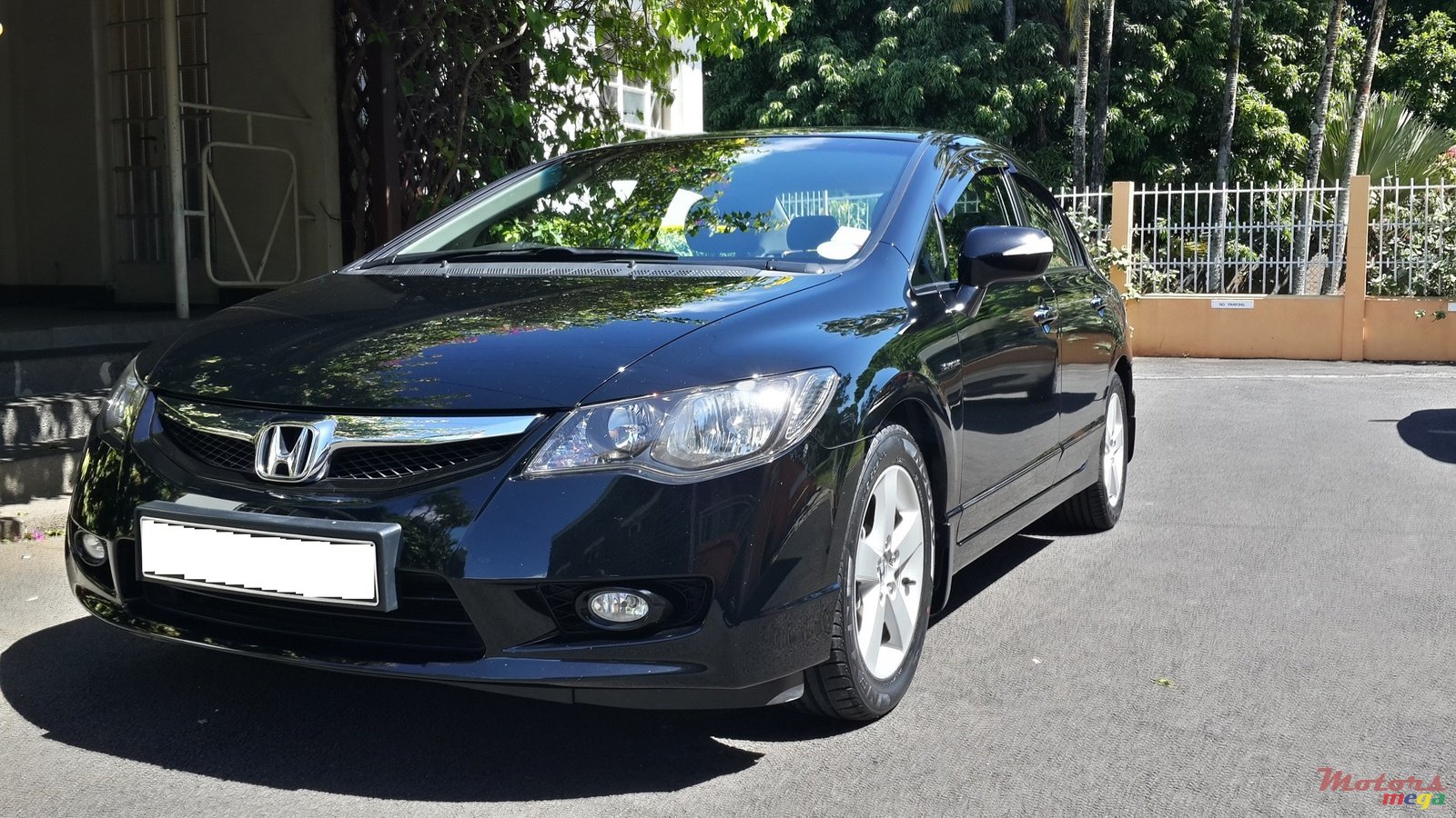 2011' Honda Civic Original photo #1