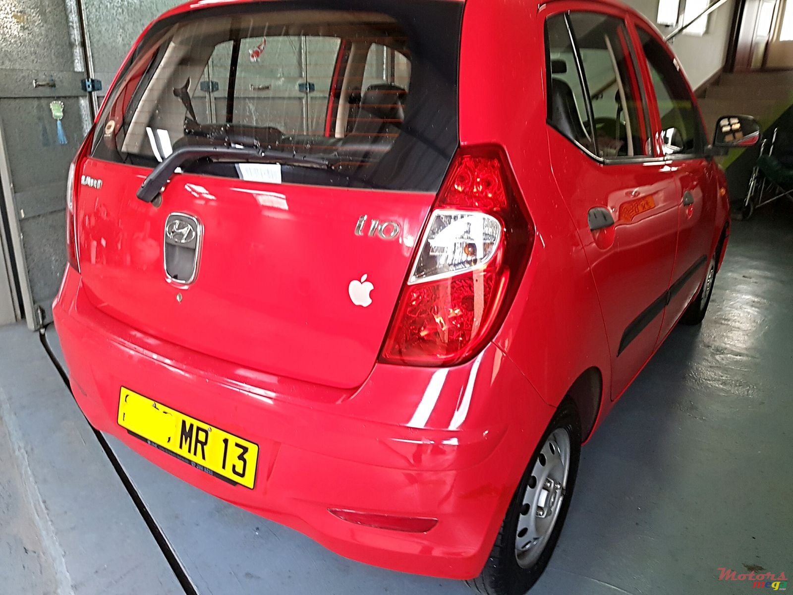 2012' Hyundai i10 Automatic photo #4