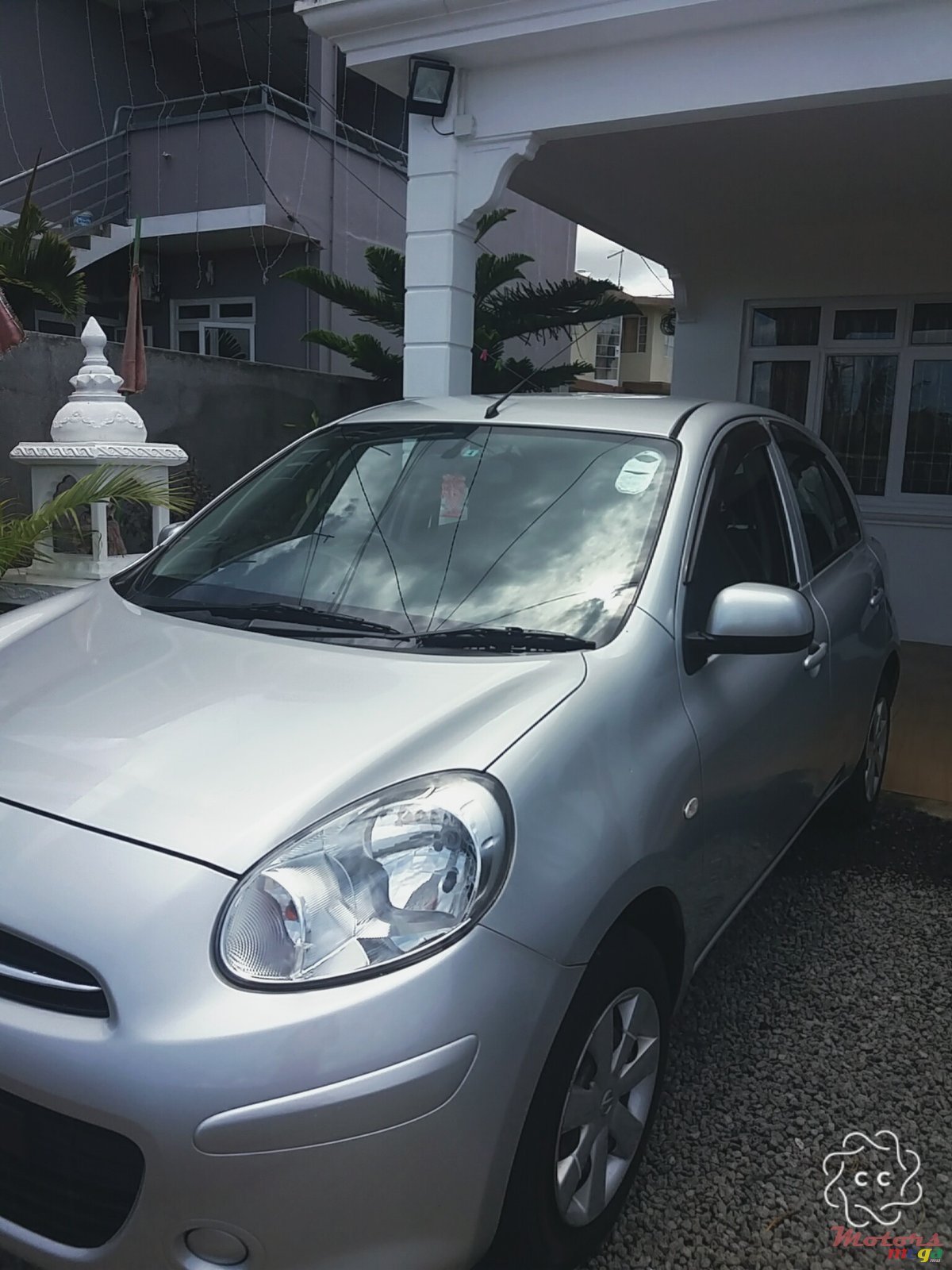 2011' Nissan March photo #6