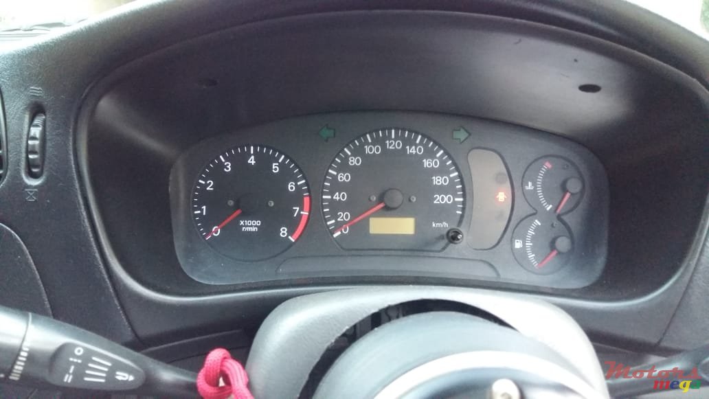 1999' Mitsubishi Lancer photo #5