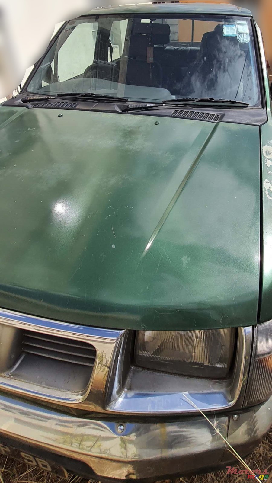 1998' Nissan photo #3