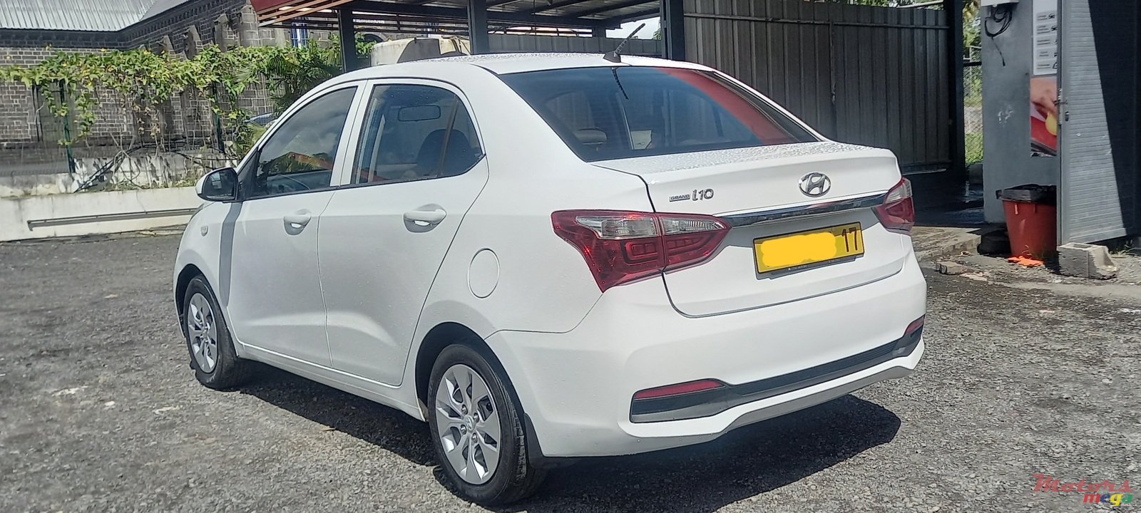 2017' Hyundai i10 Grand i10 photo #3