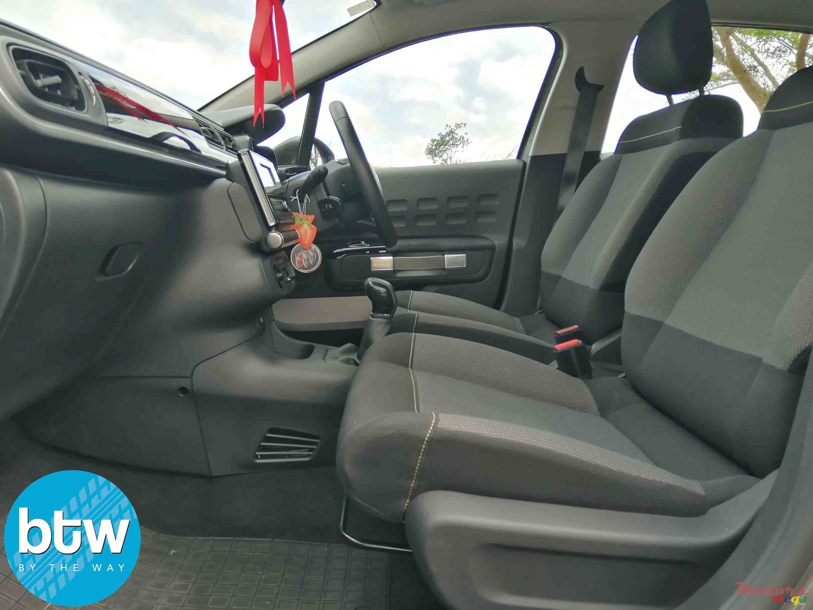 2019' Citroen C3 photo #5