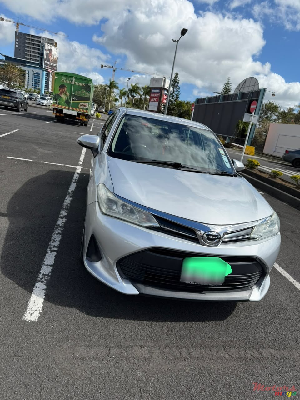 2018' Toyota Axio photo #1