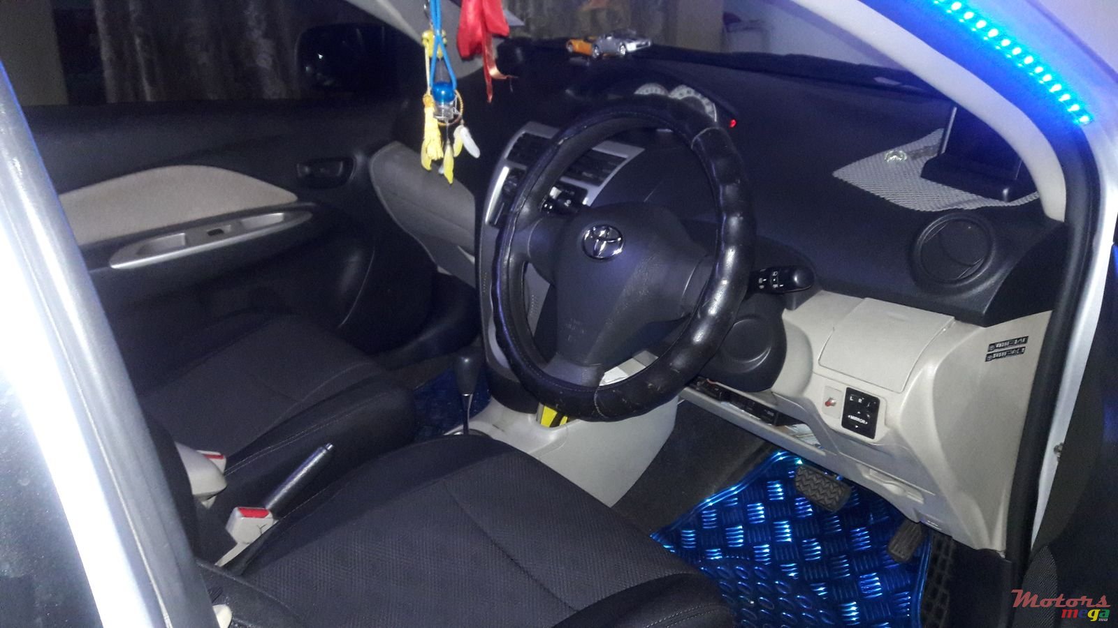 2006' Toyota Brevis Belta photo #3