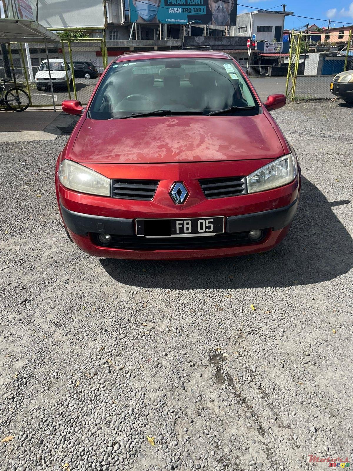 2005' Renault Megane photo #6