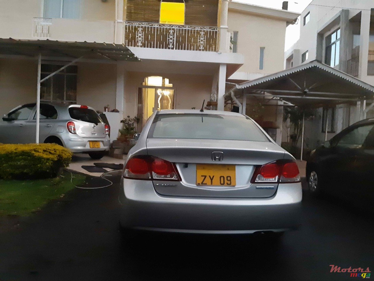 2009' Honda Civic Hybrid photo #1