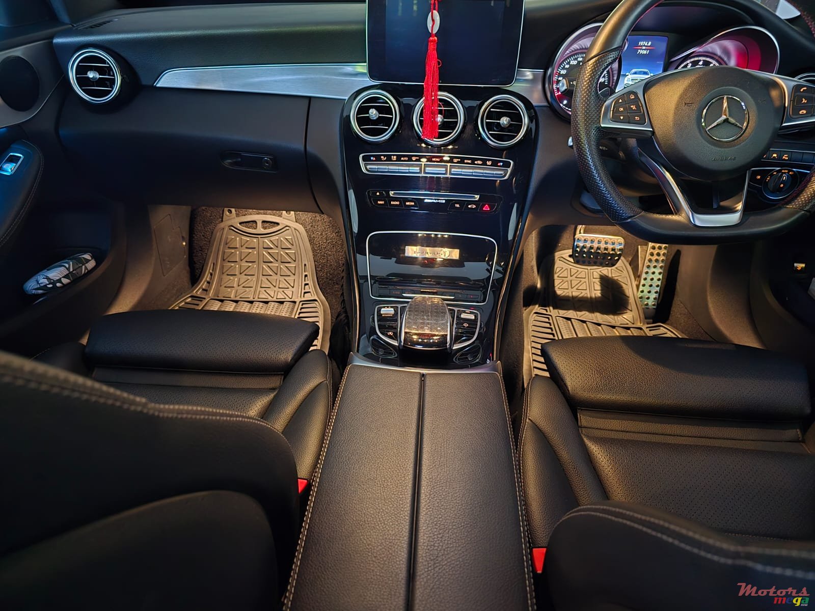 2018' Mercedes-Benz C 180 photo #5