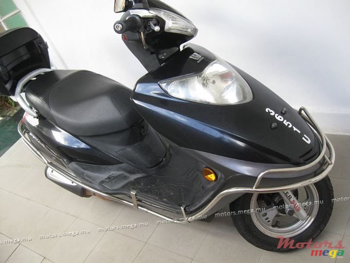 2011' Ultra Haojue photo #1