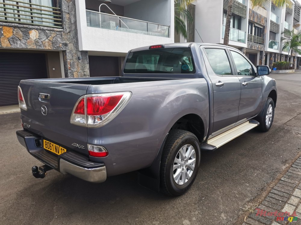 2013' Mazda BT-50 2200 photo #5