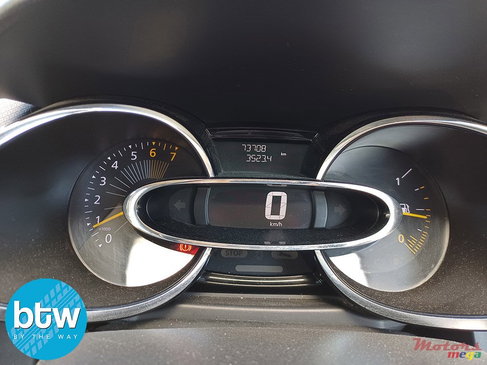 2014' Renault Clio 4 photo #7