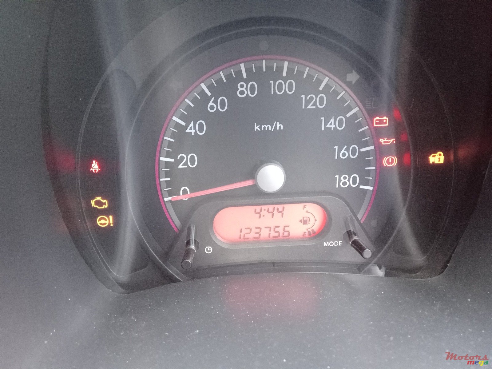 2013' Suzuki Celerio photo #2