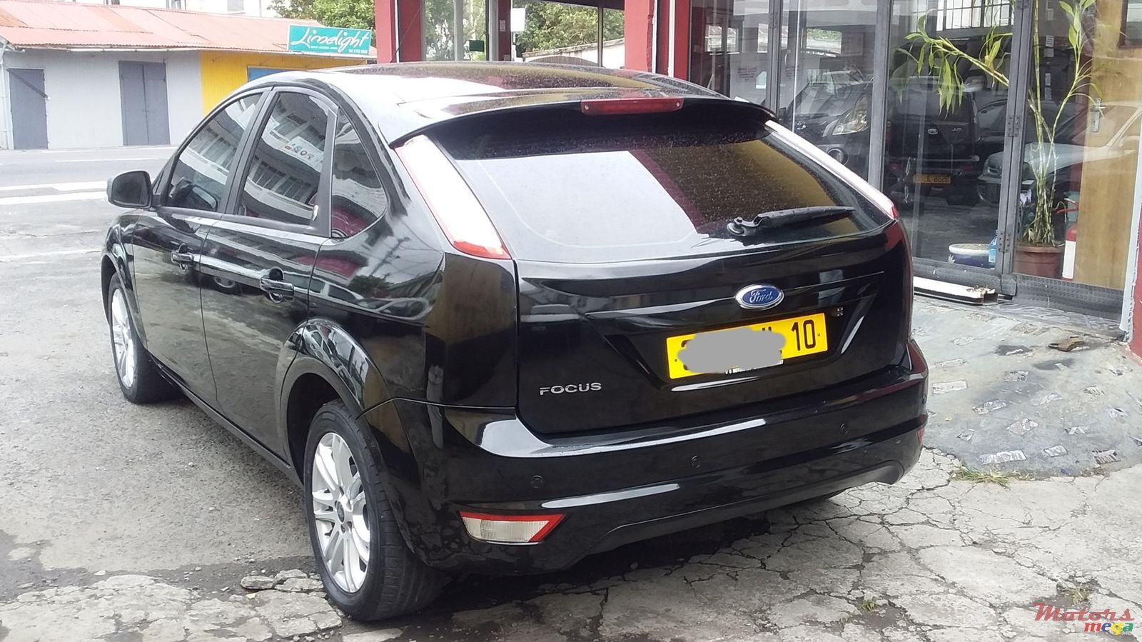 2010' Ford Focus photo #4