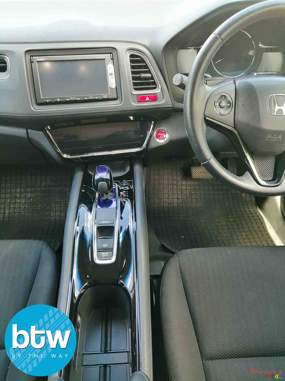 2015' Honda Vezel photo #6