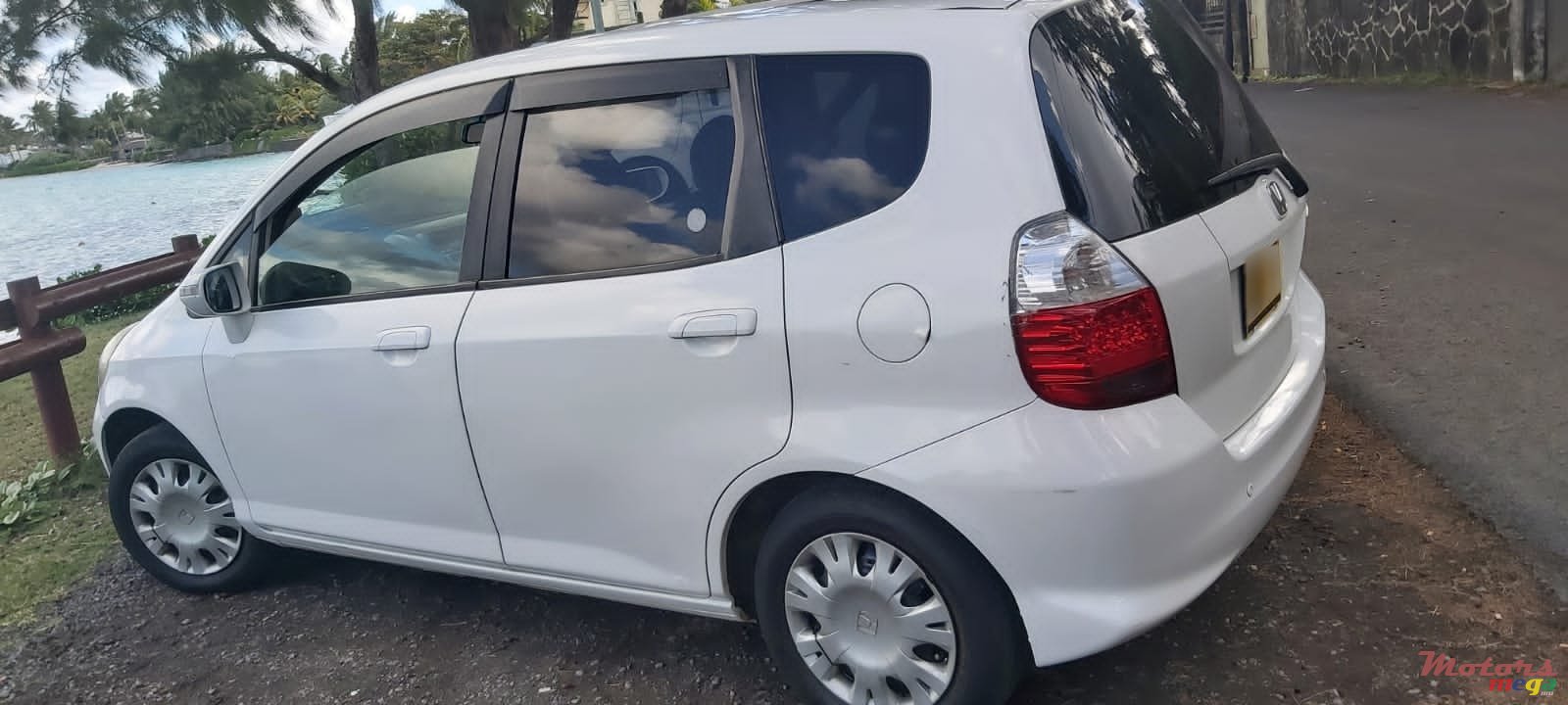 2004' Honda Fit photo #4