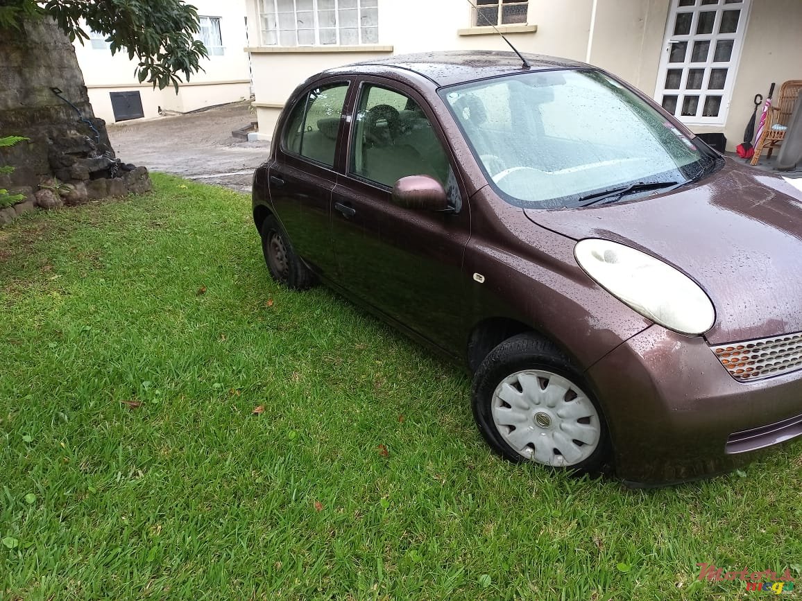 2005' Nissan March photo #4