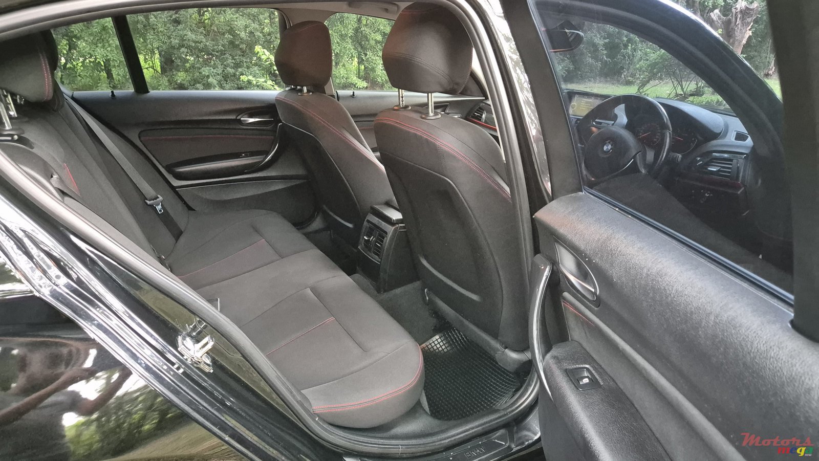 2012' BMW 116 Sport Line photo #7