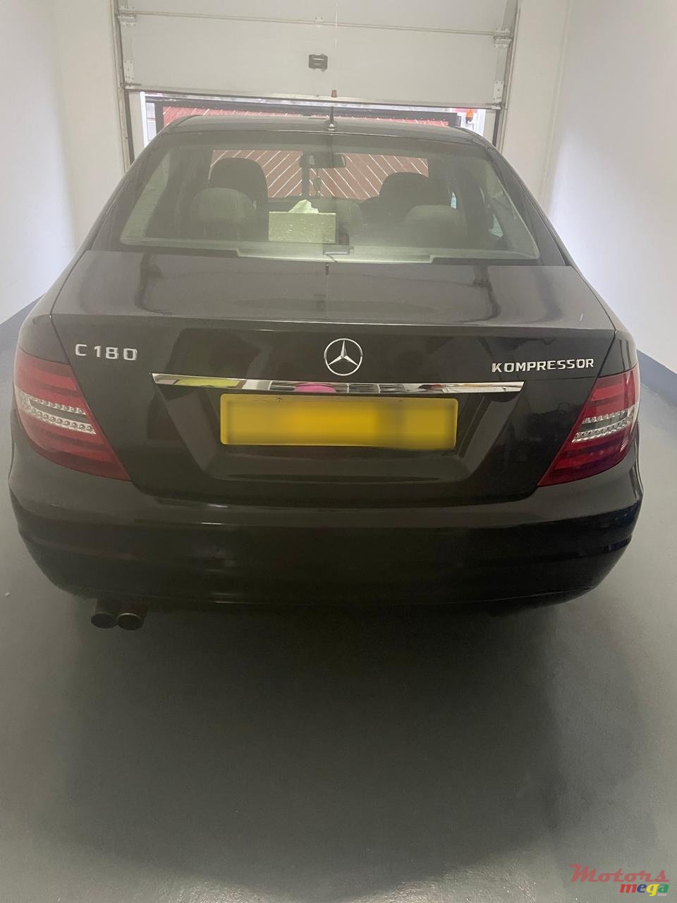 2012' Mercedes-Benz C 180 photo #4